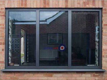 شیشه دودی